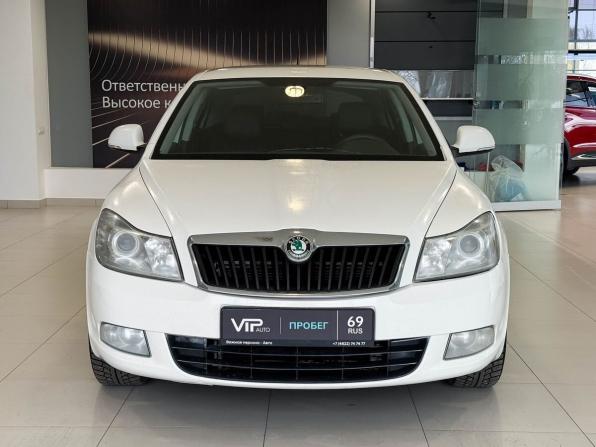 Skoda Octavia II (A5) Рестайлинг с пробегом 2010 года, цена 547 000 рублей, 315400 км, лифтбек, Автокод Объявления