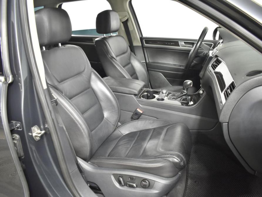 Volkswagen Touareg II Рестайлинг Казань  - изображение 8