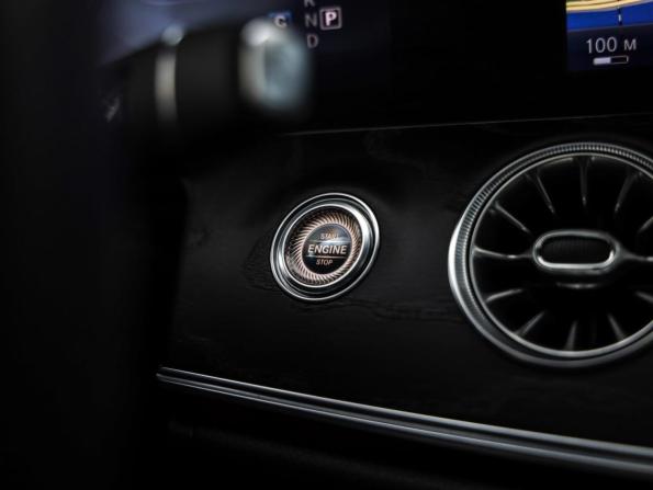 Mercedes-Benz E-Класс V (W213 S213 C238) с пробегом 2017 года, цена 3 674 000 рублей, 93316 км, купе-хардтоп, Автокод Объявления