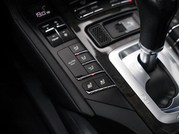 Porsche Cayenne II Рестайлинг (958) с пробегом 2017 года, цена 4 899 000 рублей, 146608 км, внедорожник, Автокод Объявления
