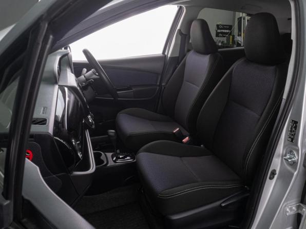 Toyota Vitz III (XP130) Рестайлинг 2 с пробегом 2018 года, цена 1 029 000 рублей, 111092 км, хэтчбек, Автокод Объявления