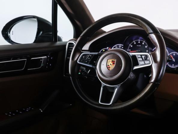 Porsche Cayenne III с пробегом 2018 года, цена 6 199 000 рублей, 86270 км, внедорожник, Автокод Объявления
