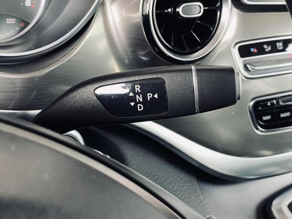 Mercedes-Benz V-Класс III (W447) Рестайлинг с пробегом 2019 года, цена 5 490 000 рублей, 77977 км, минивэн, Автокод Объявления