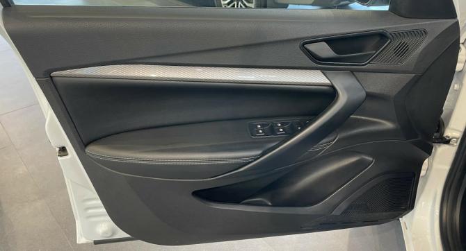 Lada (ВАЗ) Vesta I Рестайлинг (NG) с пробегом 2024 года, цена 1 343 100 рублей, 16118 км, седан, Автокод Объявления