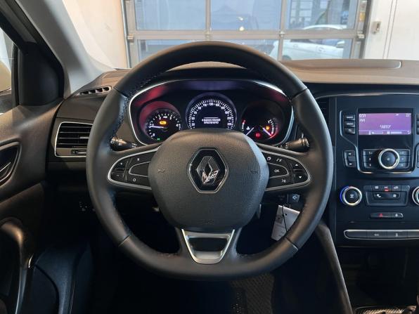 Renault Megane IV с пробегом 2019 года, цена 1 295 000 рублей, 156242 км, универсал, Автокод Объявления