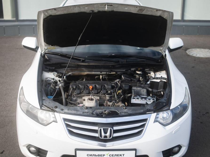 Honda Accord VIII Рестайлинг Курган  - изображение 20