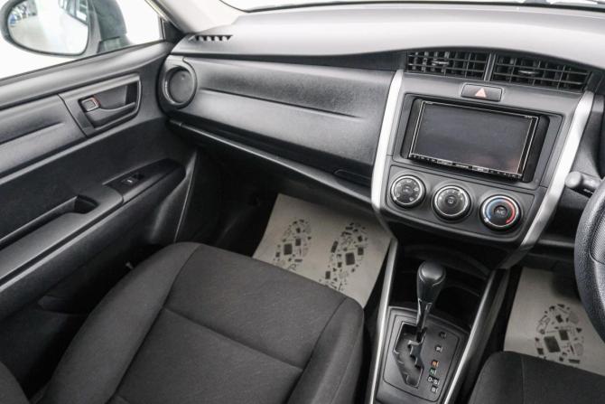 Toyota Corolla XI (E160 E170) Рестайлинг 2 с пробегом 2020 года, цена 1 459 000 рублей, 72684 км, универсал, Автокод Объявления