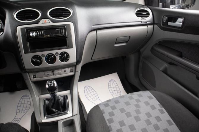 Ford Focus II Рестайлинг с пробегом 2008 года, цена 649 000 рублей, 247271 км, хэтчбек, Автокод Объявления