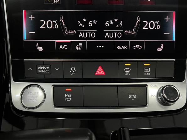 Audi A8 IV (D5) с пробегом 2018 года, цена 4 900 000 рублей, 240952 км, седан, Автокод Объявления