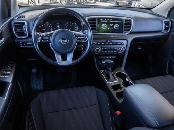 Kia Sportage IV Рестайлинг с пробегом 2021 года, цена 2 930 000 рублей, 32710 км, внедорожник, Автокод Объявления