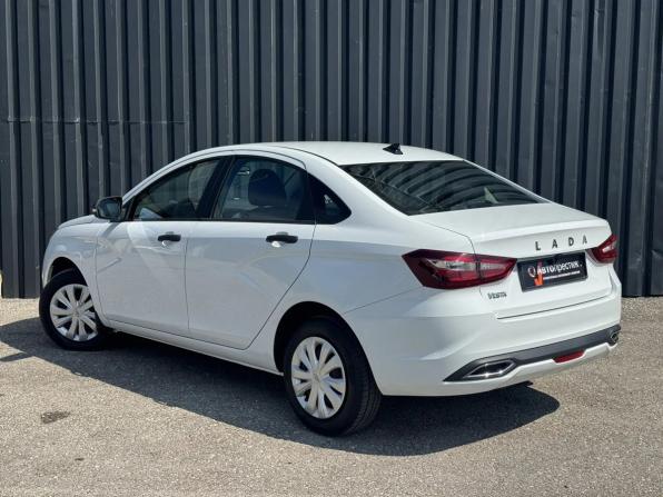 Lada (ВАЗ) Vesta I Рестайлинг (NG) с пробегом 2024 года, цена 1 200 000 рублей, 14600 км, седан, Автокод Объявления