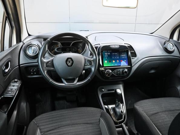 Renault Kaptur I с пробегом 2016 года, цена 1 219 000 рублей, 230315 км, внедорожник, Автокод Объявления