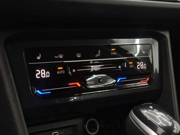 Volkswagen Tiguan II Рестайлинг с пробегом 2021 года, цена 2 600 000 рублей, 67651 км, внедорожник, Автокод Объявления