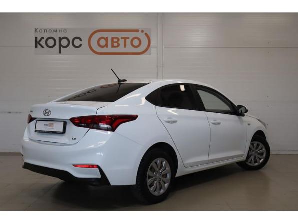 Hyundai Solaris II с пробегом 2019 года, цена 1 408 000 рублей, 90165 км, седан, Автокод Объявления