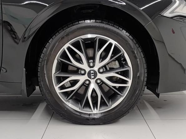 Kia K5 III с пробегом 2021 года, цена 2 199 000 рублей, 150348 км, седан, Автокод Объявления