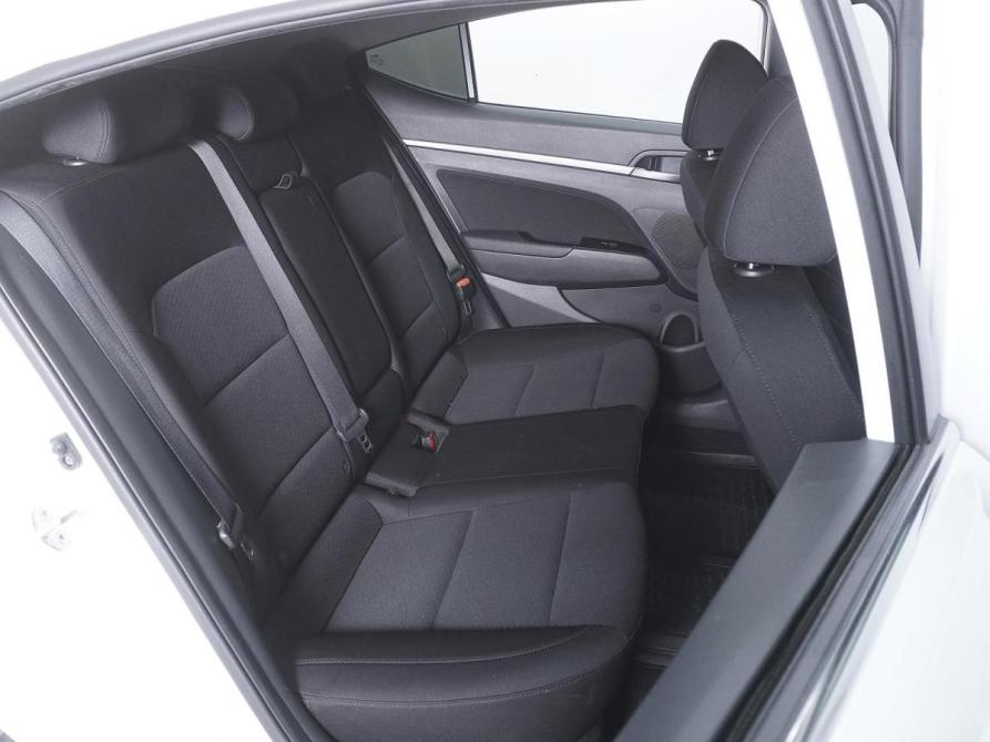 Hyundai Elantra VI (AD) Рестайлинг Ростов-на-Дону  - изображение 7