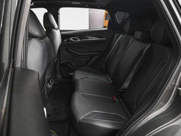 Geely Coolray I Рестайлинг 2 с пробегом 2025 года, цена 2 299 000 рублей, 26774 км, внедорожник, Автокод Объявления