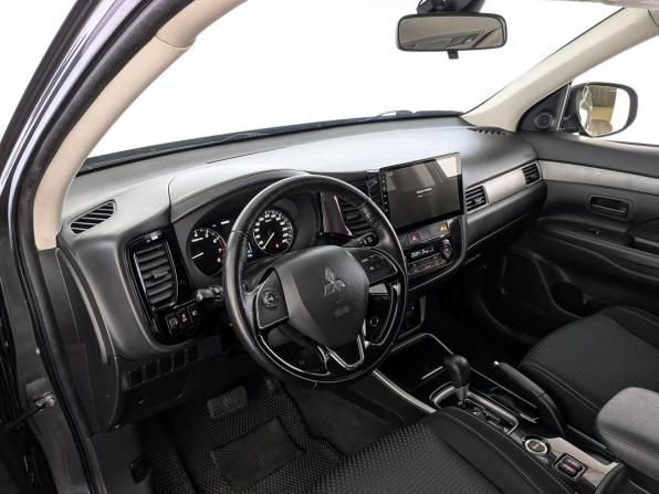 Mitsubishi Outlander III Рестайлинг 2 с пробегом 2018 года, цена 1 800 000 рублей, 156155 км, внедорожник, Автокод Объявления