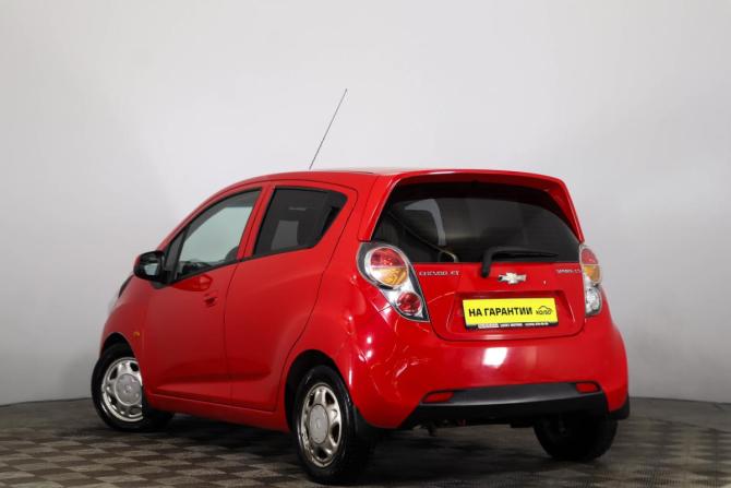 Chevrolet Spark III (M300) Рестайлинг с пробегом 2011 года, цена 649 000 рублей, 106500 км, хэтчбек, Автокод Объявления