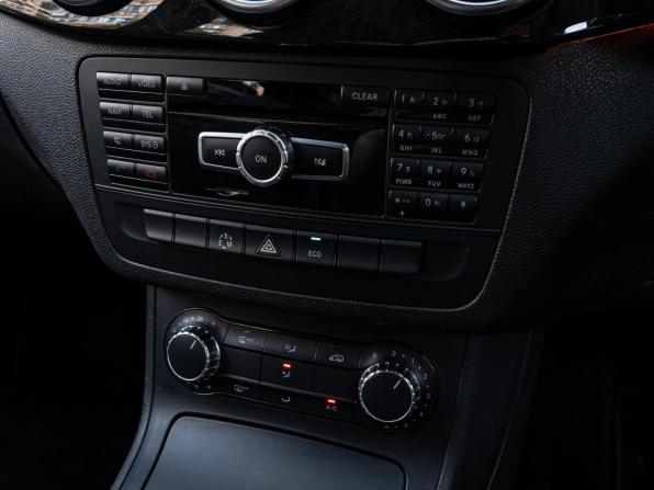 Mercedes-Benz B-Класс II (W246) с пробегом 2013 года, цена 1 078 000 рублей, 156085 км, хэтчбек, Автокод Объявления