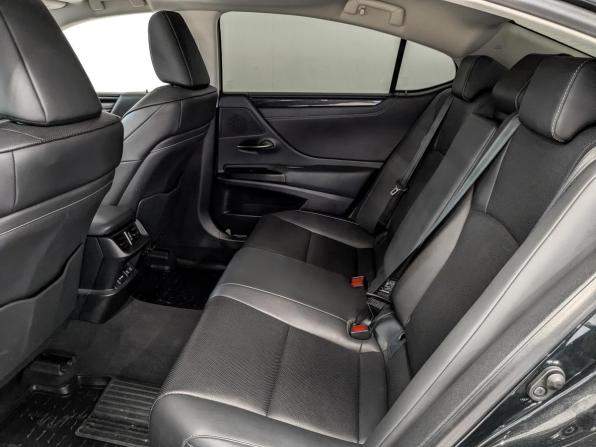 Lexus ES VII с пробегом 2021 года, цена 4 115 000 рублей, 74525 км, седан, Автокод Объявления