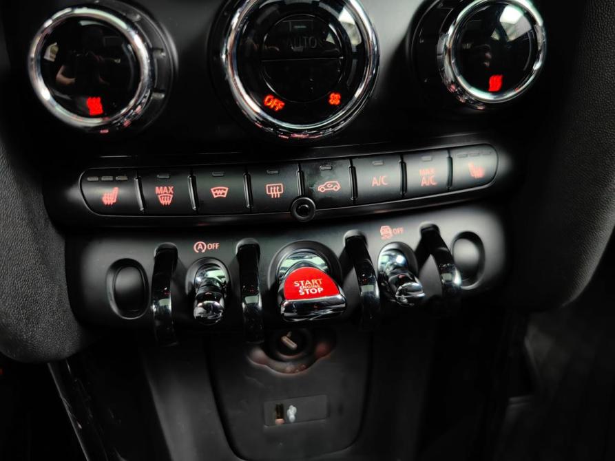 Mini Hatch III (F55/F56) Рестайлинг Подольск  - изображение 16
