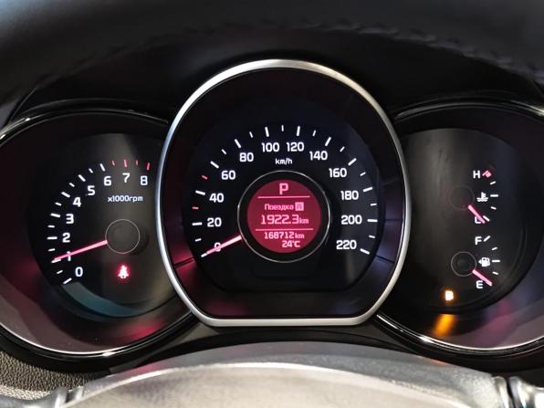 Kia Rio III Рестайлинг с пробегом 2016 года, цена 955 000 рублей, 168710 км, хэтчбек, Автокод Объявления