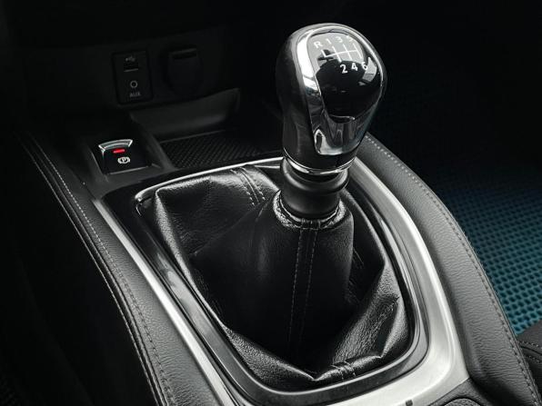 Nissan Qashqai II с пробегом 2017 года, цена 1 220 000 рублей, 152700 км, внедорожник, Автокод Объявления