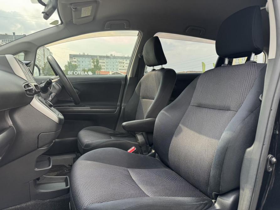 Toyota Wish II Рестайлинг Ижевск  - изображение 12