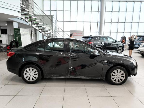 Chevrolet Cruze I с пробегом 2010 года, цена 290 000 рублей, 328046 км, седан, Автокод Объявления