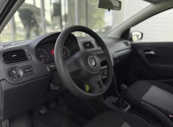 Volkswagen Polo V с пробегом 2012 года, цена 635 000 рублей, 283451 км, седан, Автокод Объявления