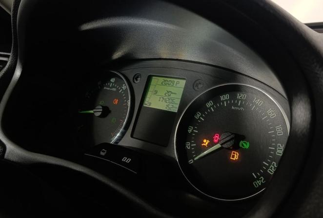 Skoda Fabia II Рестайлинг с пробегом 2013 года, цена 680 000 рублей, 174179 км, хэтчбек, Автокод Объявления