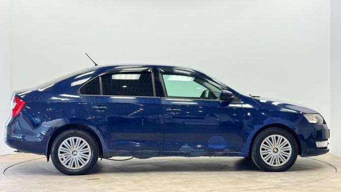 Skoda Rapid I с пробегом 2015 года, цена 540 000 рублей, 254376 км, лифтбек, Автокод Объявления