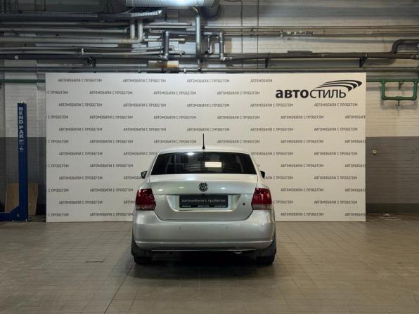 Volkswagen Polo V с пробегом 2013 года, цена 579 000 рублей, 231000 км, седан, Автокод Объявления