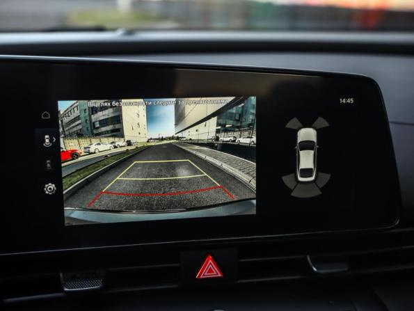 Hyundai Elantra VII (CN7) Рестайлинг с пробегом 2024 года, цена 2 399 000 рублей, 22900 км, седан, Автокод Объявления