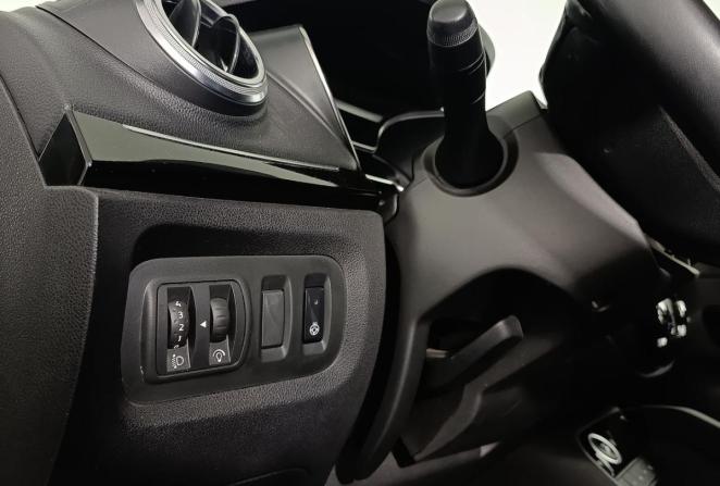 Renault Kaptur I Рестайлинг с пробегом 2021 года, цена 1 560 000 рублей, 71200 км, внедорожник, Автокод Объявления