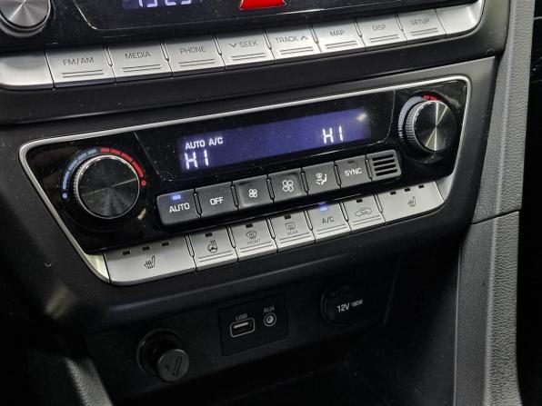 Hyundai Sonata VII (LF) Рестайлинг с пробегом 2019 года, цена 1 750 000 рублей, 92255 км, седан, Автокод Объявления