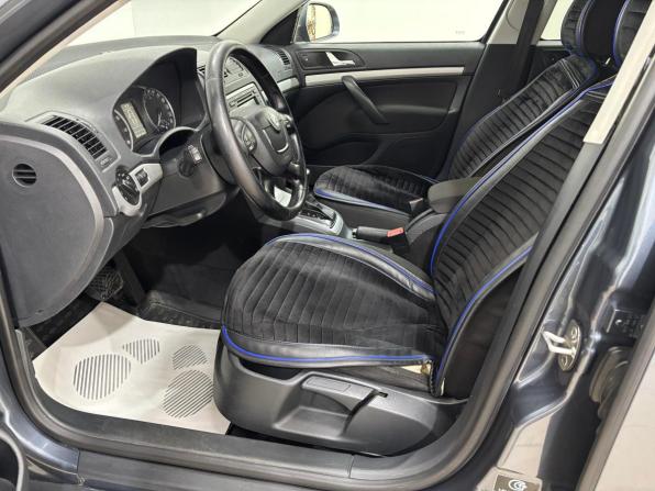 Skoda Octavia II (A5) Рестайлинг с пробегом 2012 года, цена 890 000 рублей, 182142 км, лифтбек, Автокод Объявления