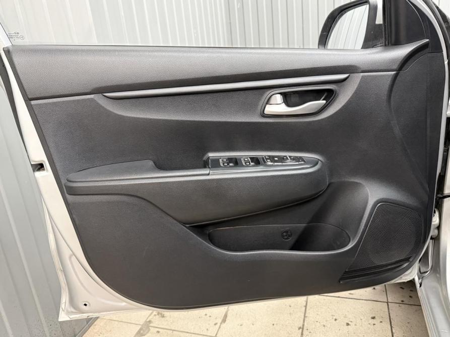 Kia Rio IV Магнитогорск  - изображение 13