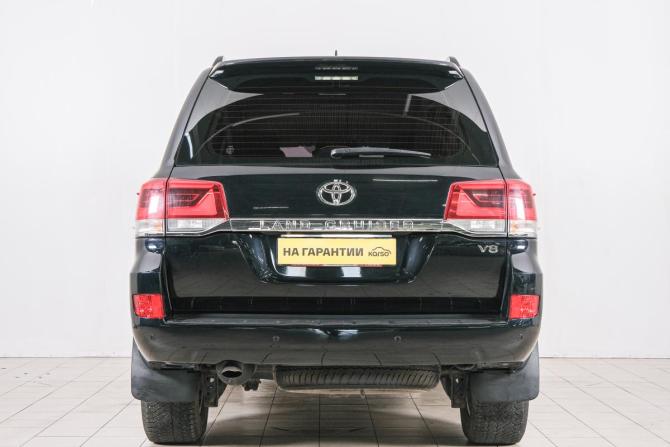 Toyota Land Cruiser 200 Series Рестайлинг 2 с пробегом 2018 года, цена 5 999 000 рублей, 150000 км, внедорожник, Автокод Объявления