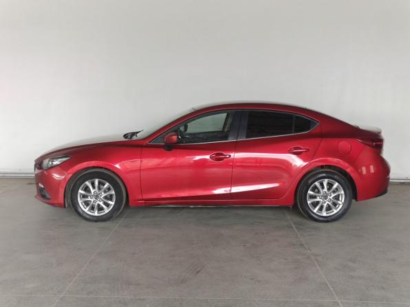 Mazda 3 III (BM) с пробегом 2015 года, цена 997 000 рублей, 271362 км, седан, Автокод Объявления