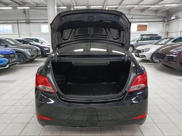 Hyundai Solaris I Рестайлинг с пробегом 2015 года, цена 950 000 рублей, 151750 км, седан, Автокод Объявления