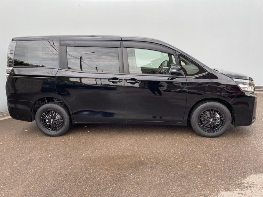 Toyota Voxy III (R80) Рестайлинг Стерлитамак  - изображение 10