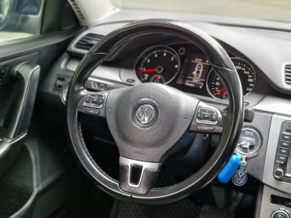 Volkswagen Passat B7 с пробегом 2012 года, цена 1 099 500 рублей, 212000 км, седан, Автокод Объявления