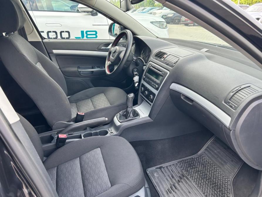 Skoda Octavia II (A5) Рестайлинг Череповец  - изображение 12