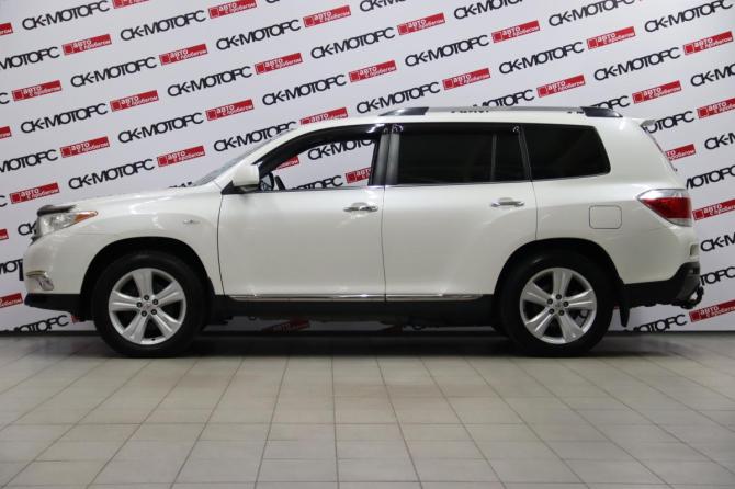 Toyota Highlander II (XU40) Рестайлинг с пробегом 2013 года, цена 1 895 950 рублей, 354694 км, внедорожник, Автокод Объявления