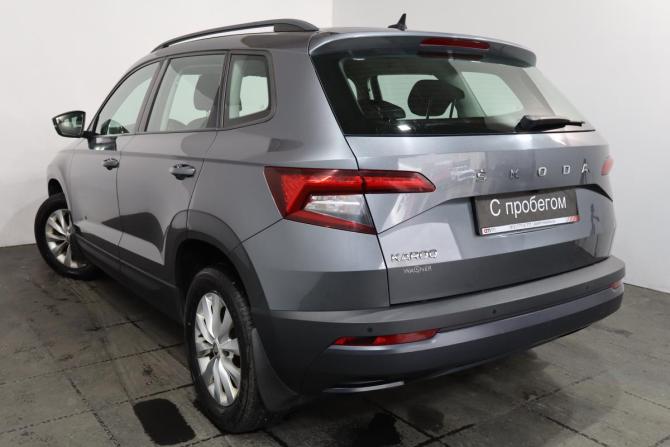 Skoda Karoq I с пробегом 2020 года, цена 1 549 000 рублей, 210000 км, внедорожник, Автокод Объявления