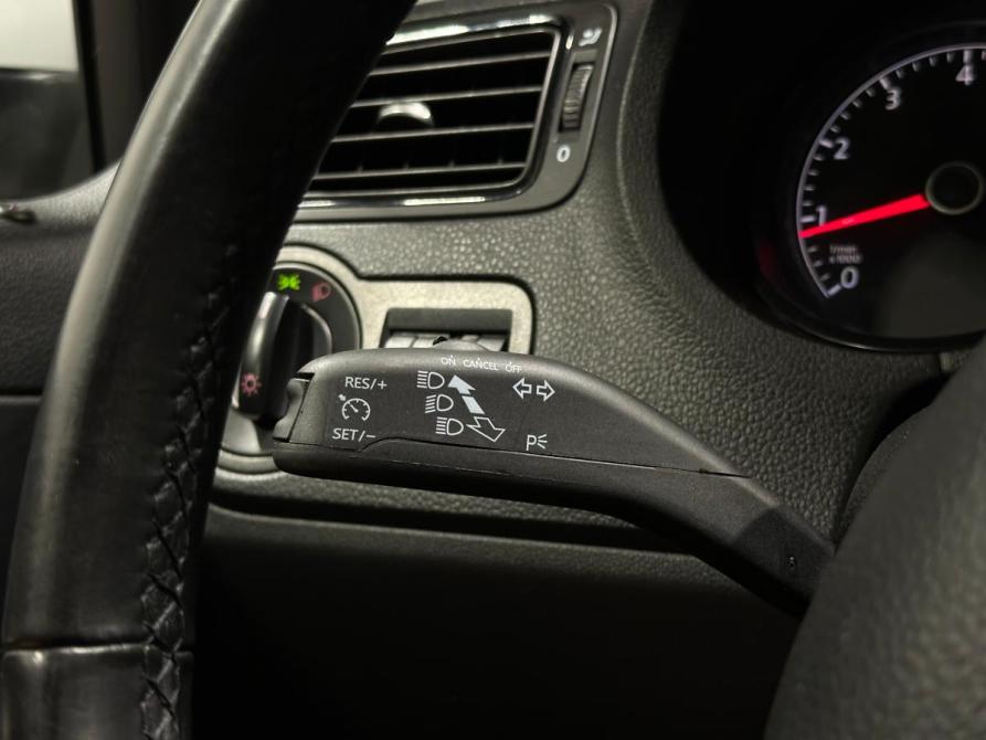 Volkswagen Polo V Рестайлинг Челябинск  - изображение 16