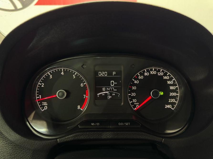 Volkswagen Polo V Рестайлинг Новочеркасск  - изображение 13
