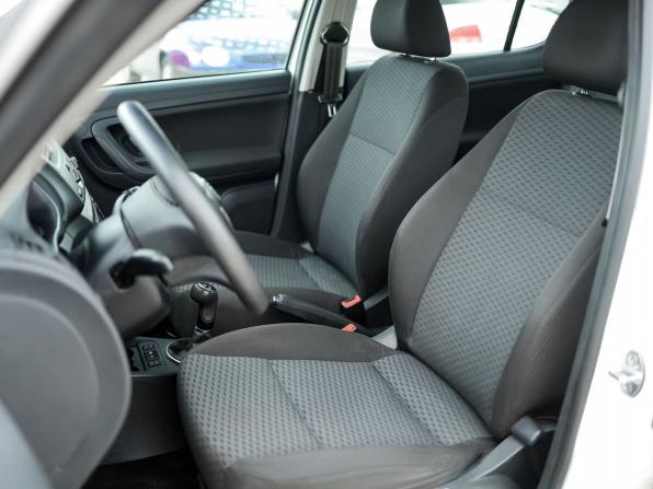 Skoda Fabia II Рестайлинг с пробегом 2011 года, цена 599 000 рублей, 179311 км, хэтчбек, Автокод Объявления